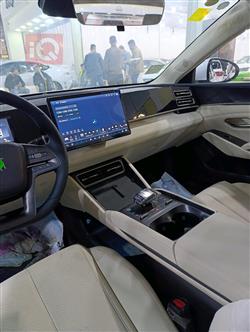 بی وای دی کوێن L DM-i